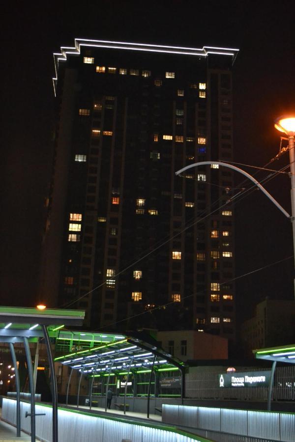 In The Sky Apartment Kyiv Exterior photo