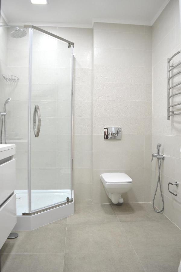 In The Sky Apartment Kyiv Exterior photo