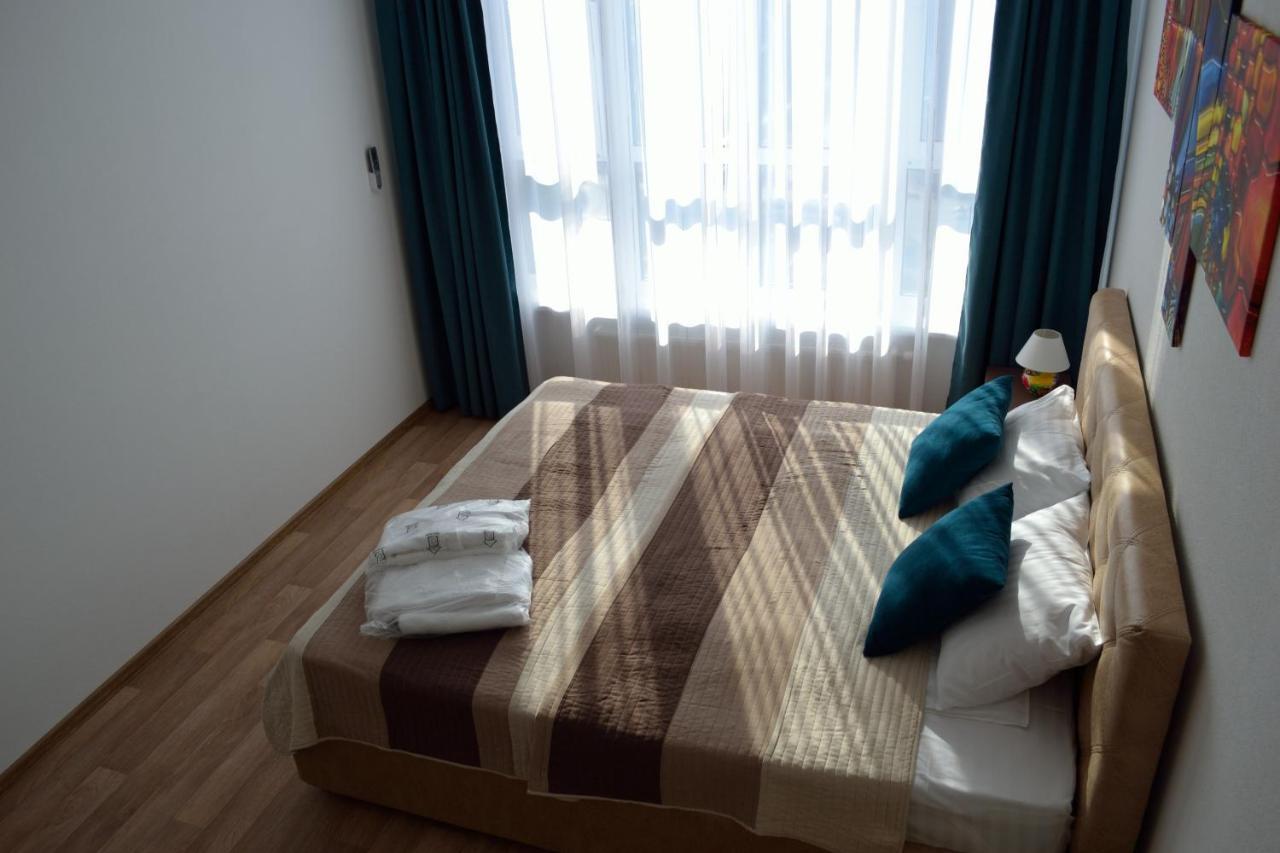 In The Sky Apartment Kyiv Exterior photo